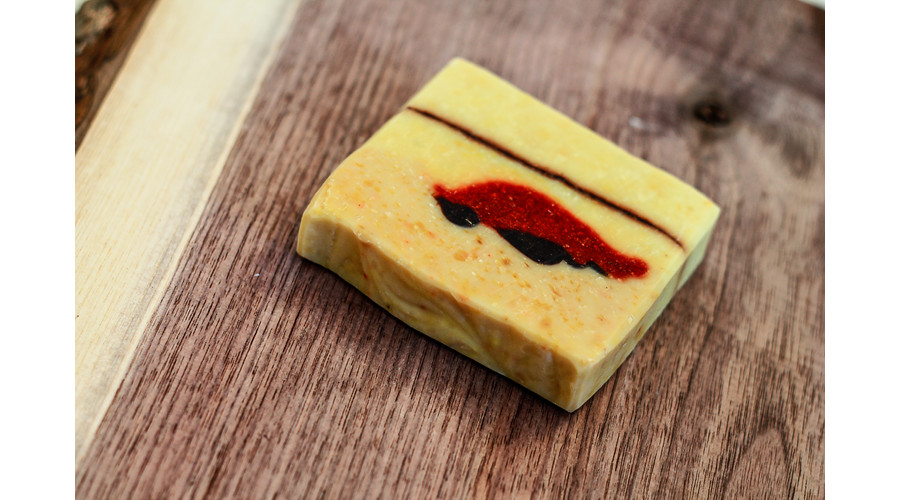 Image of Mézes Körömvirágszappan Sheavajjal